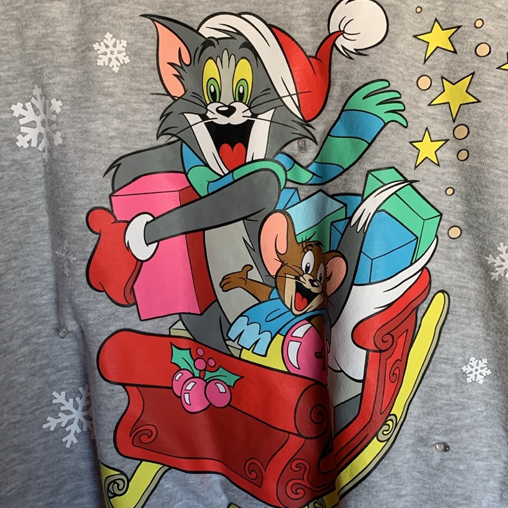 Tom & Jerry crewneck gray pullover sweatshirt size Juniors large 11 - 13 holiday - Picture 3 of 9